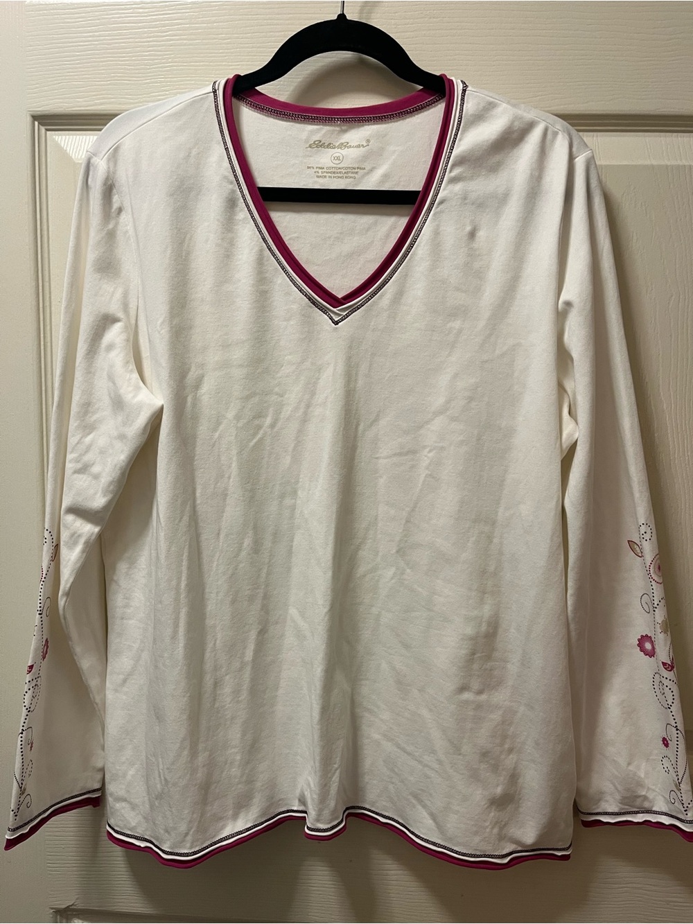 Eddie Bauer Women XXL White Pima Cotton V Neck Long Sleeve Floral Embroidered To